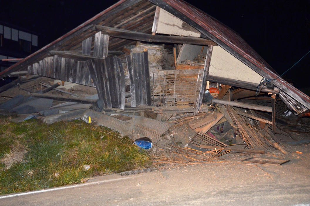 Old storage sheds like these didn`t fair well. In total 53 "wharehouses" were totally destroyed.