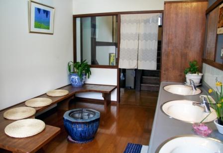 Hakuba Sekkasai bathroom Hakuba Sekkasai bathroom